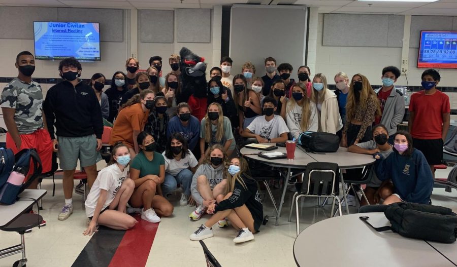 Madisons SGA pictured in August 2021, prior to the 2021-2022 school year. 