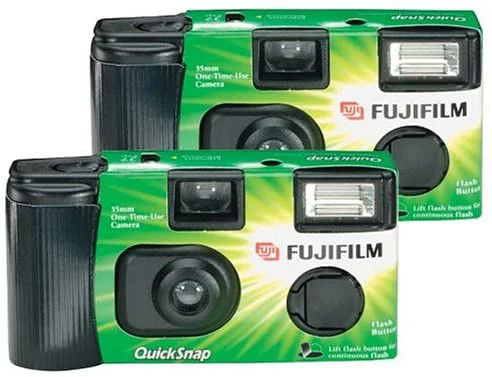 Student Trends: Disposable Cameras Make a Grainy Comeback