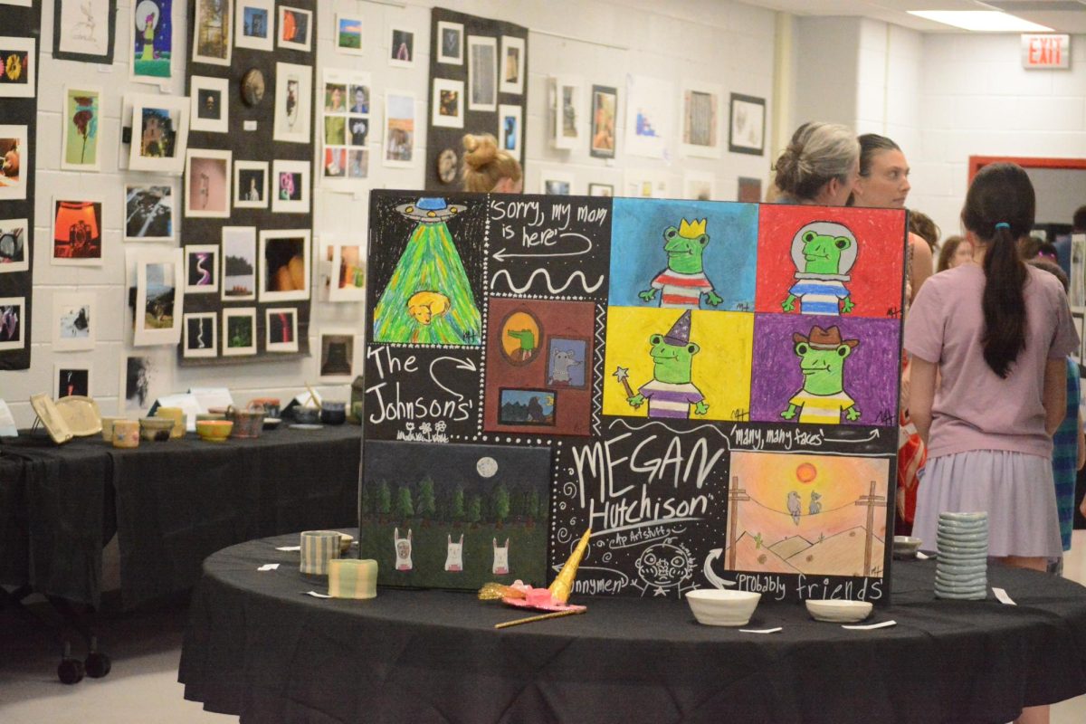 Students showcase art in pyramid show
